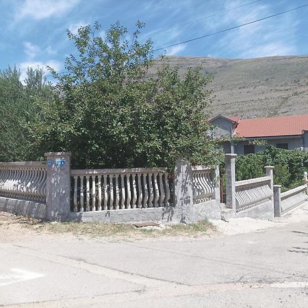 Gm - Studio Apartment Trebinje Phòng bức ảnh